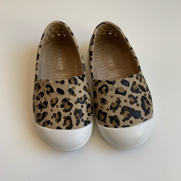 Old Navy Other - Old Navy Cheetah toddler shoes